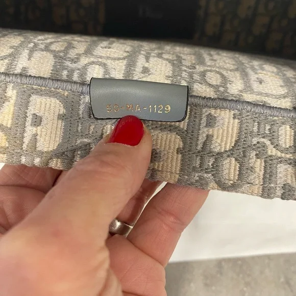 Dior Obllque Book Tote - Picture 6 of 11